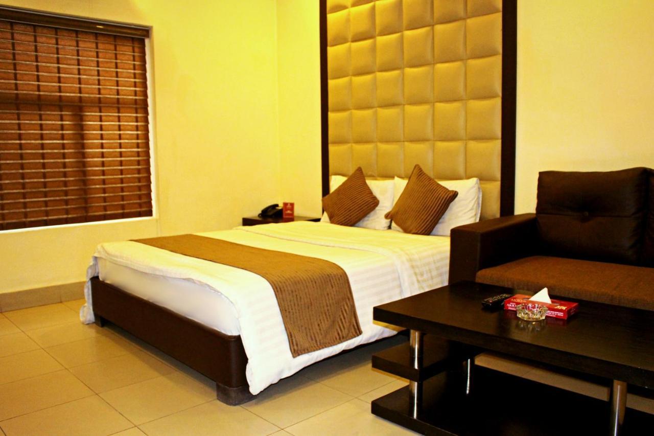 Hotel Akbar International 라왈핀디 외부 사진